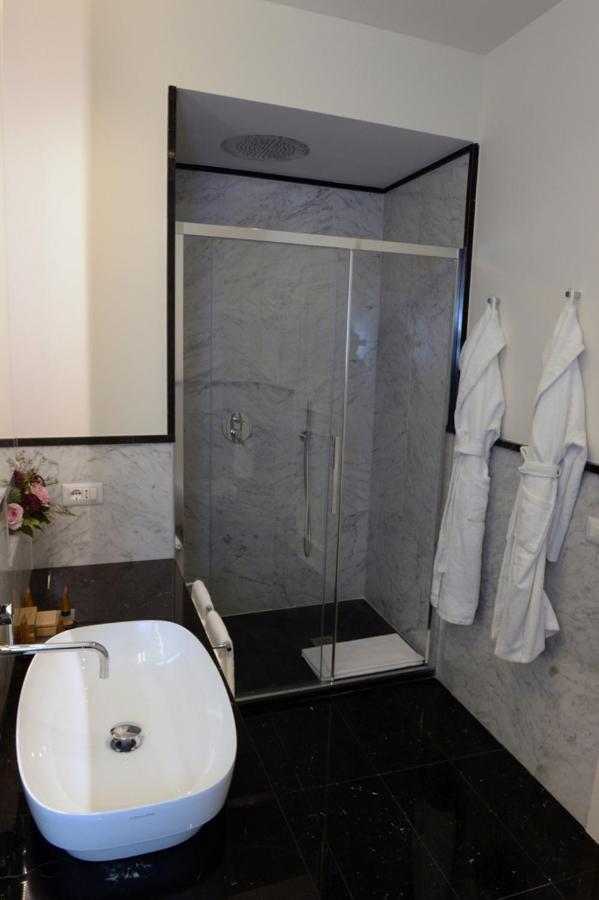 Spagna Luxury Rooms Рим Экстерьер фото